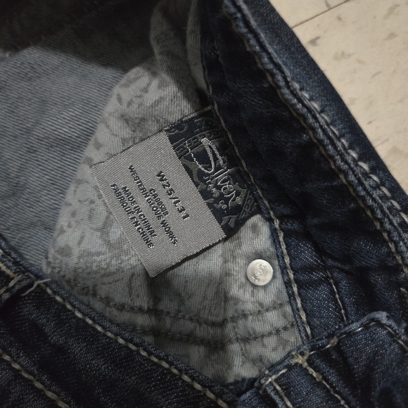 Silver | Natsuki Women's Blue Jeans With Fade And Rhinestones Straight Leg - Picture 8 of 12